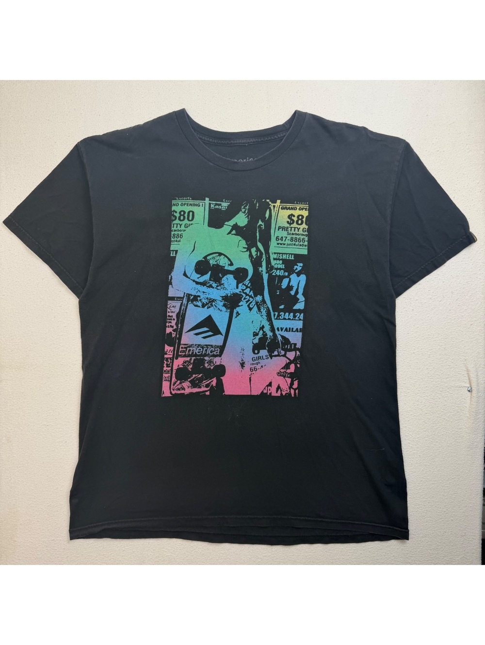 Y2K Emerica Skate Babe Tee Men's Large